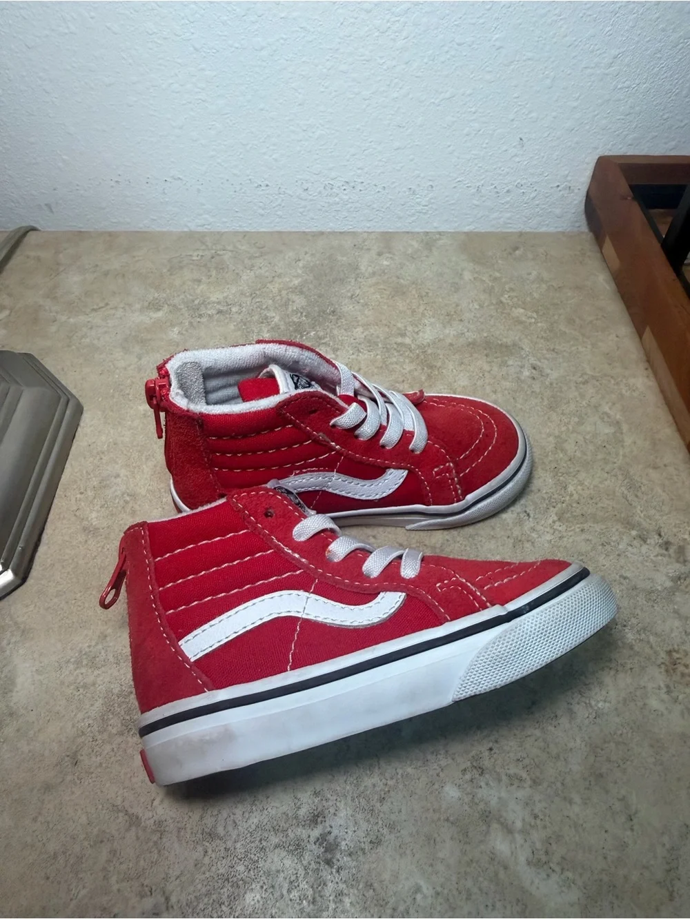 Vans Kids High-Top Sneakers 7C